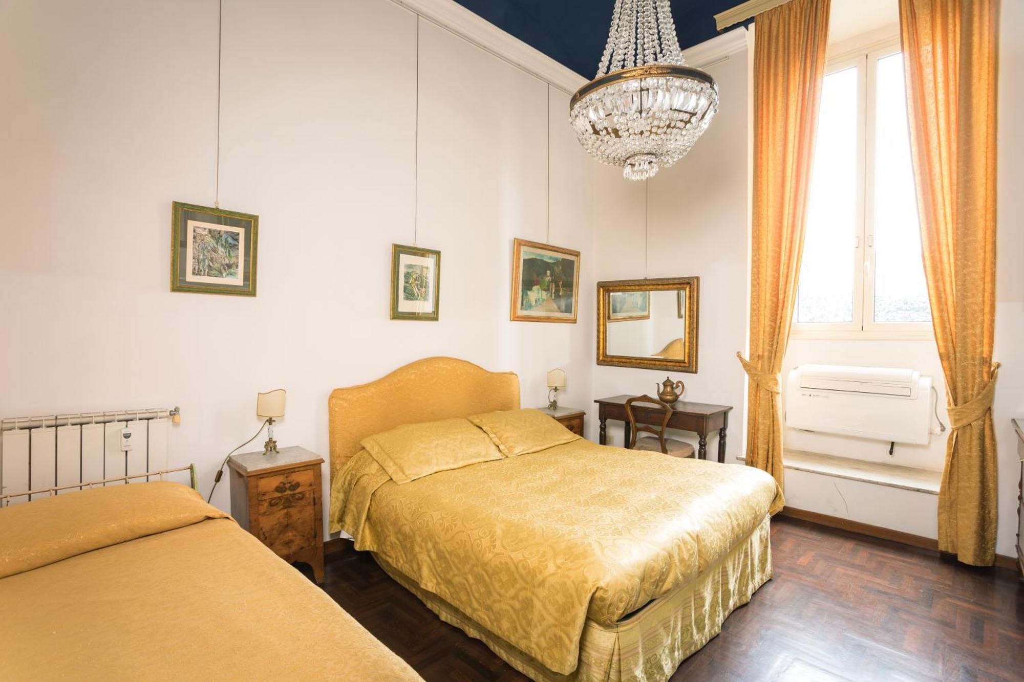 Appartamento D'Epoca Colosseo Art Gallery Roma Ngoại thất bức ảnh